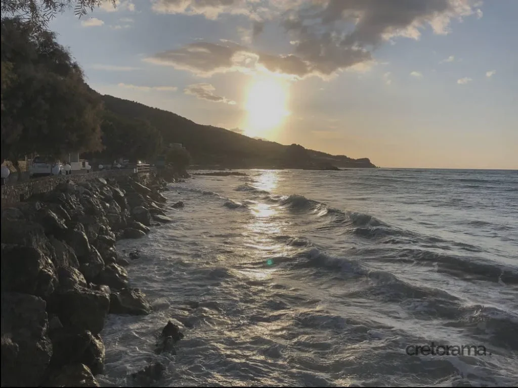 keratokambos beach crete monompouka